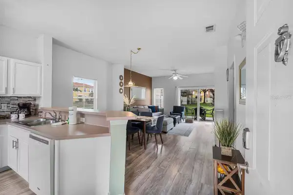 1084 PARK RIDGE CIR, Kissimmee, FL 34746