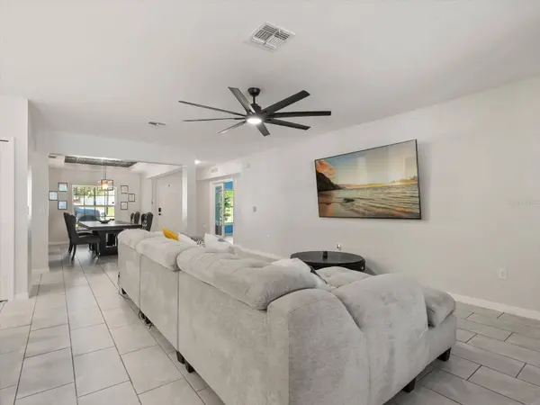 15239 SILVER EAGLE RD, Groveland, FL 34736
