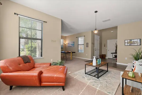 919 LA TERRAZA LN, Kissimmee, FL 34744