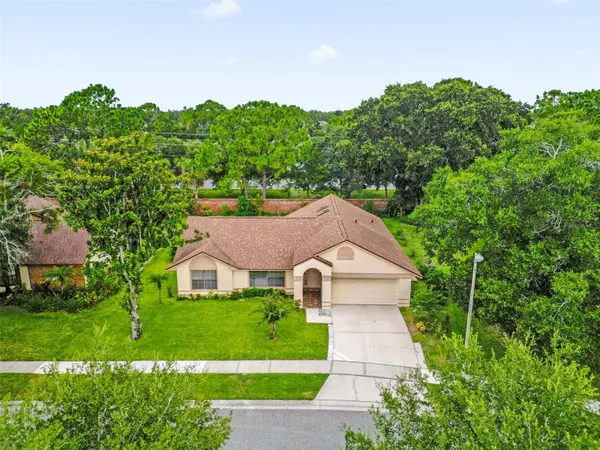3044 CRESTED CIR, Orlando, FL 32837