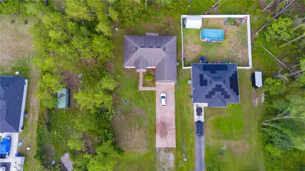 1266 EAST Pkwy, Deland, FL 32724