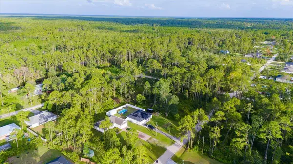 1266 EAST Pkwy, Deland, FL 32724