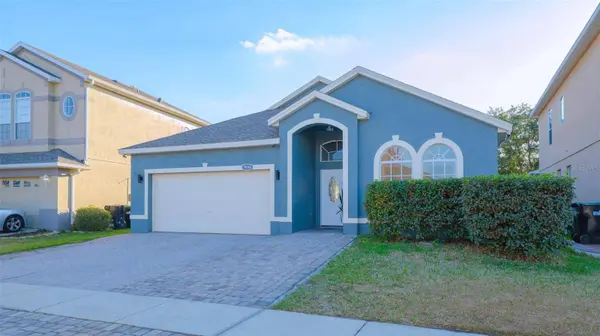 1966 WINDCREST LAKE CIR, Orlando, FL 32824