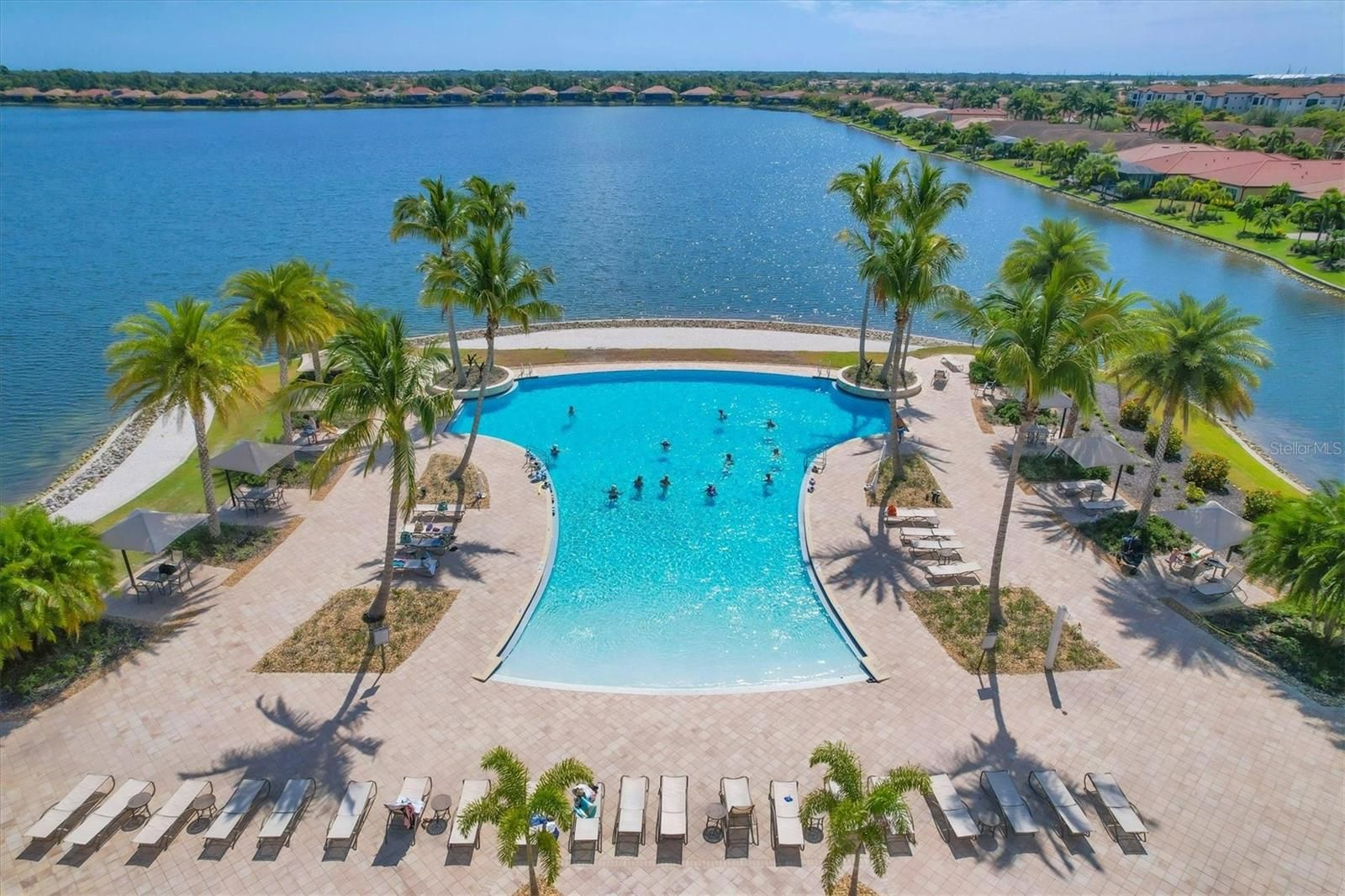 Toscana Isles Pool
