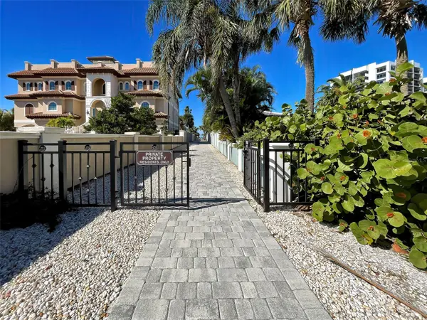Which Sarasota neighborhoods offer the best beach access and value in 2026?,Bill Bambrick