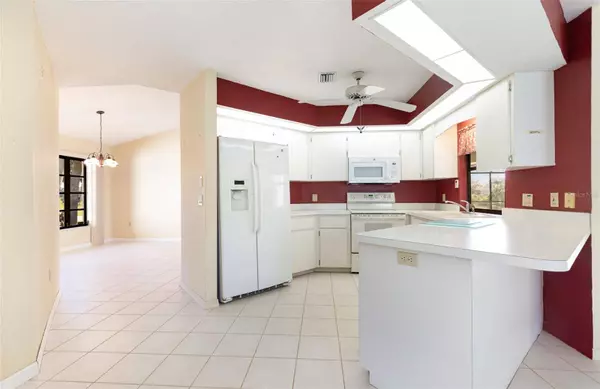 31 BUNKER RD, Rotonda West, FL 33947