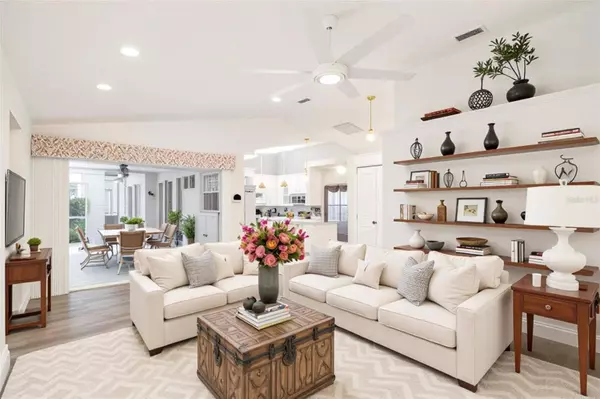 4817 61ST AVENUE DR W #10B, Bradenton, FL 34210