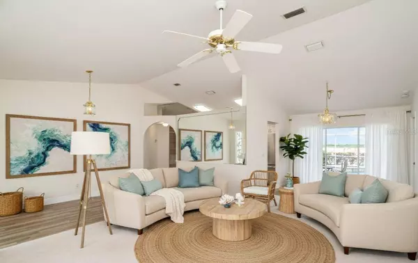 4817 61ST AVENUE DR W #10B, Bradenton, FL 34210