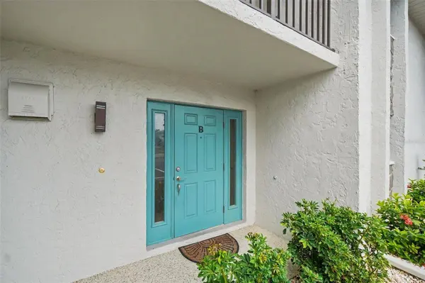 1423 MEDITERRANEAN DR #B, Punta Gorda, FL 33950