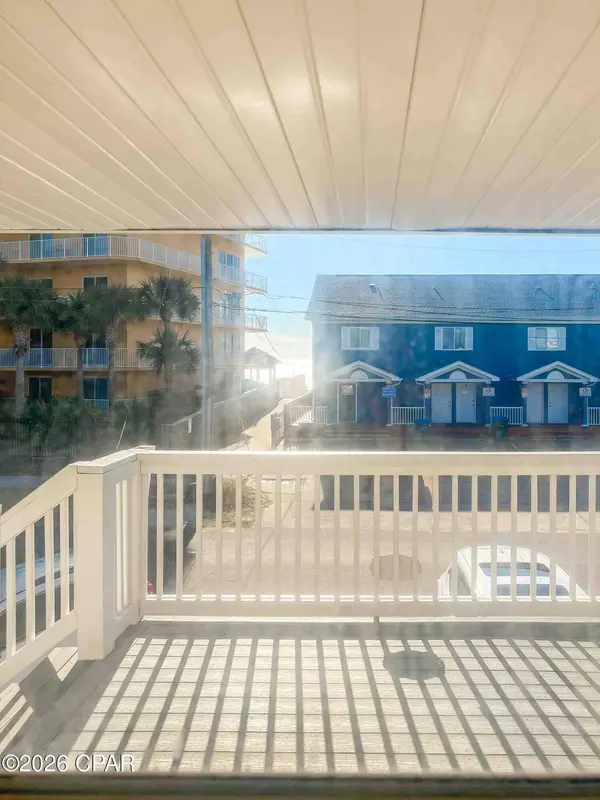 5012 Gulf DR #3, Panama City, FL 32408