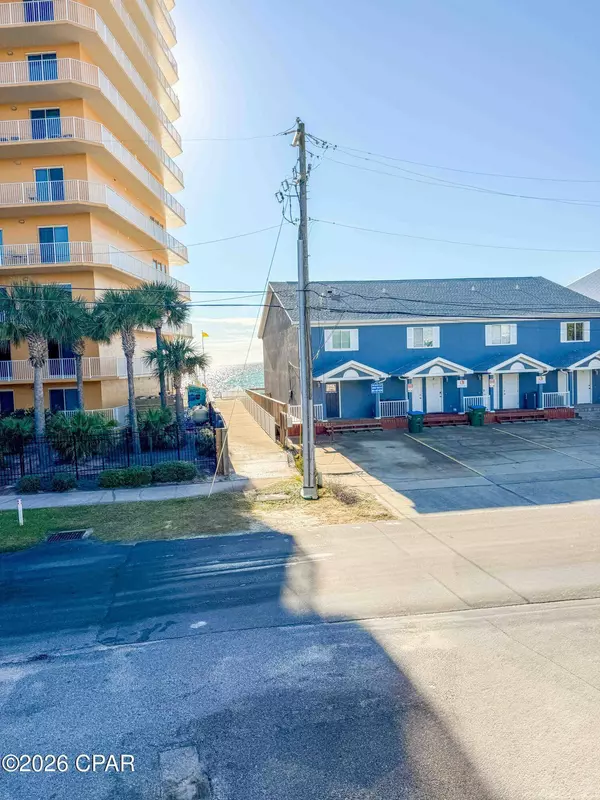 5012 Gulf DR #1, Panama City, FL 32408