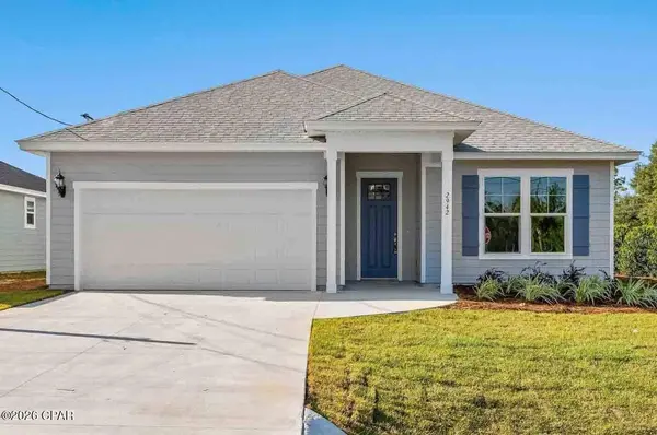 2942 Lisenby AVE, Panama City, FL 32405