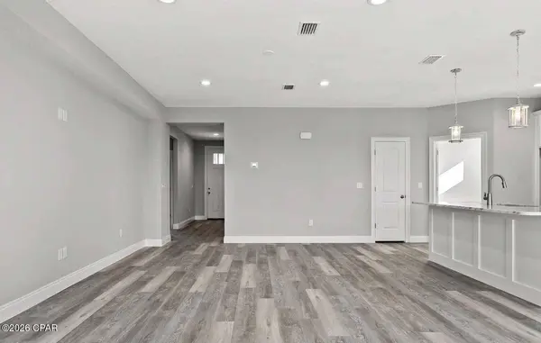 2942 Lisenby AVE, Panama City, FL 32405