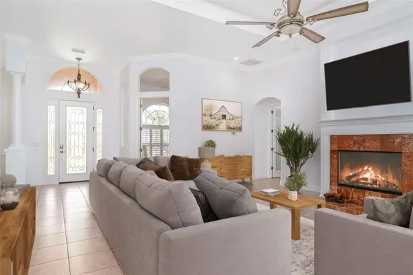 6120 9TH AVENUE CIR NE, Bradenton, FL 34212