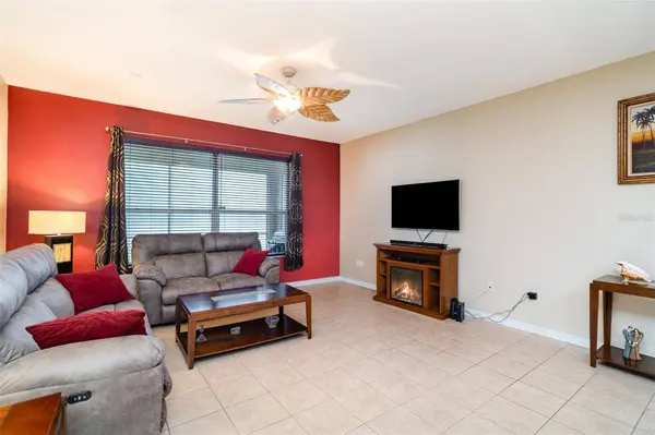 10903 WILDCAT DR, Riverview, FL 33579