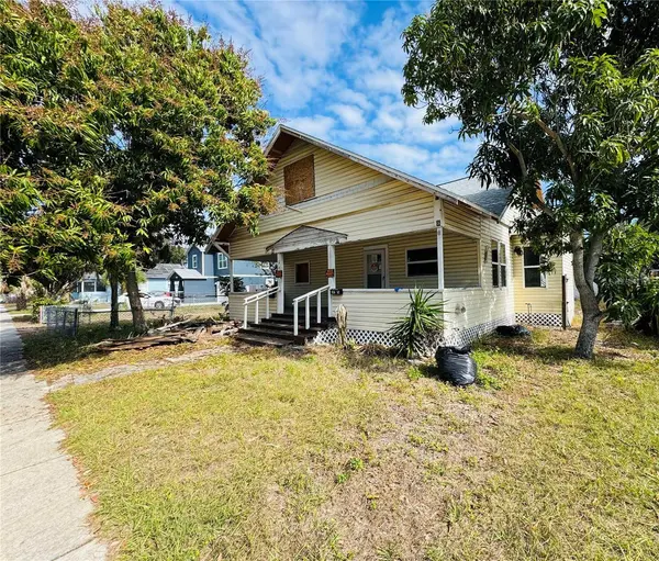 1924 14TH ST S, St Petersburg, FL 33705