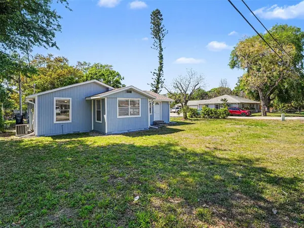 4712 30TH ST W, Bradenton, FL 34207
