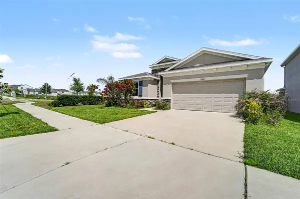 32003 CONCHSHELL SAIL ST, Wesley Chapel, FL 33545
