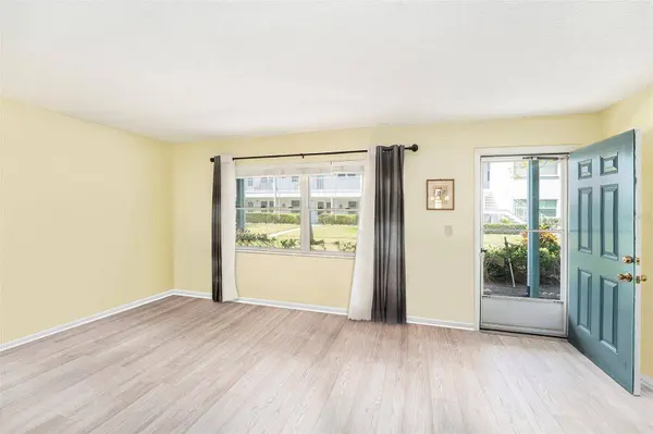 5216 81ST ST N #2, St Petersburg, FL 33709