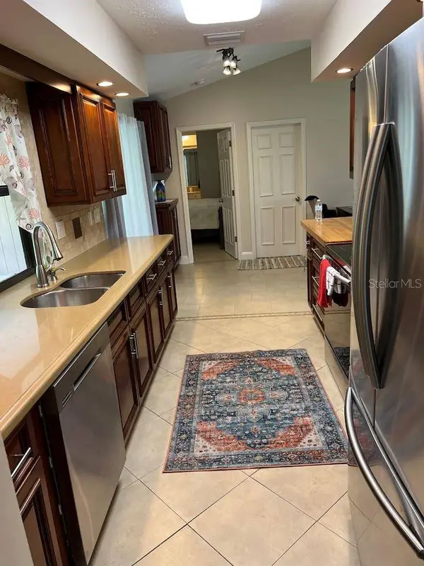 87 MARK TWAIN LN, Rotonda West, FL 33947