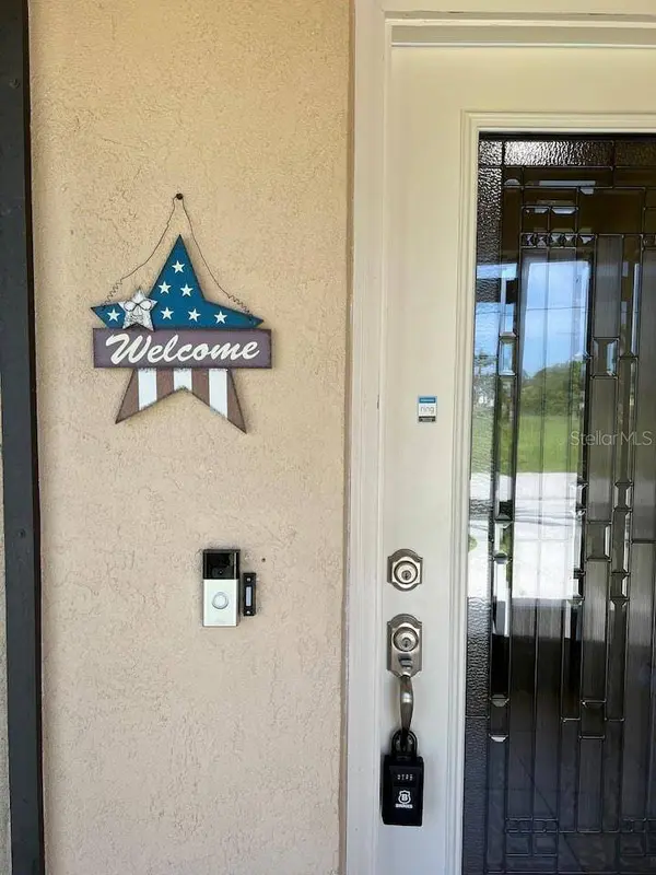 87 MARK TWAIN LN, Rotonda West, FL 33947