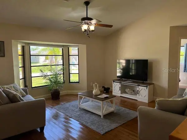 87 MARK TWAIN LN, Rotonda West, FL 33947