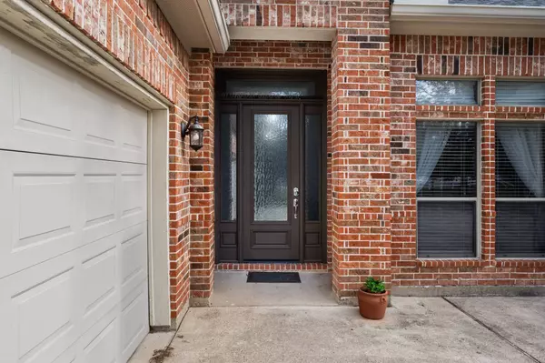 11718 Live Oak DR, Magnolia, TX 77354