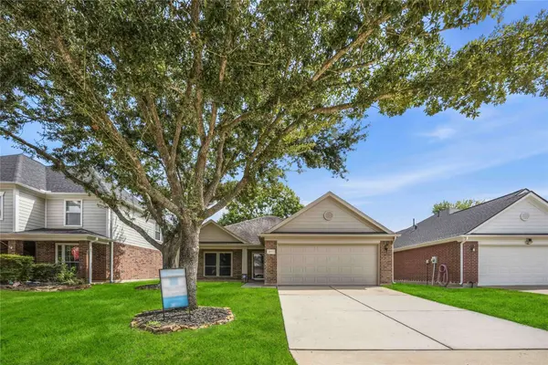 21922 Golden Cedar DR