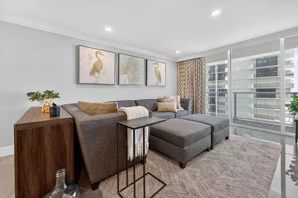 5440 N Ocean DR 1404, Singer Island, FL 33404