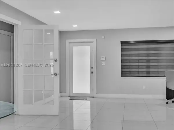 13231 SW 68th St, Miami, FL 33183