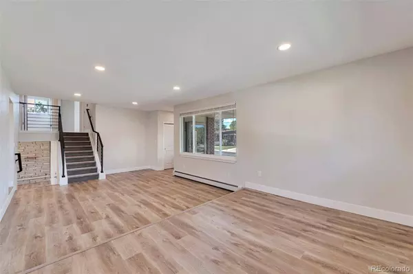 5480 Raritan WAY, Denver, CO 80221