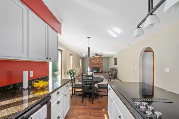 4 Garfield St, Stafford, VA 22556-3757