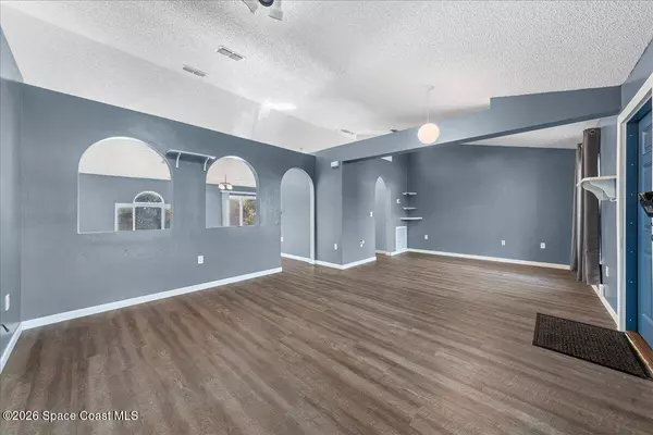 3227 Warsaw AVE SE, Palm Bay, FL 32909