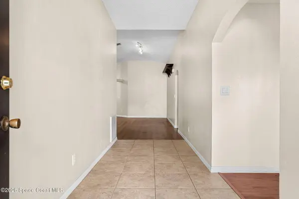 4211 Swanna DR, Melbourne, FL 32901