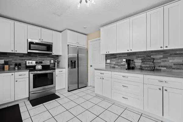13724 Lilac PL, Wellington, FL 33414