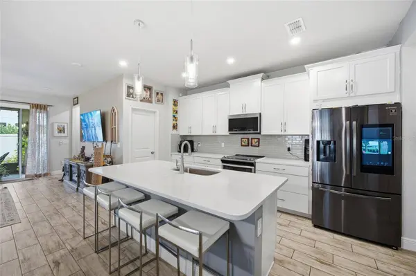 6041 GRAND SONATA AVE, Lutz, FL 33558