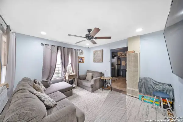 427 Muegge, San Antonio, TX 78202