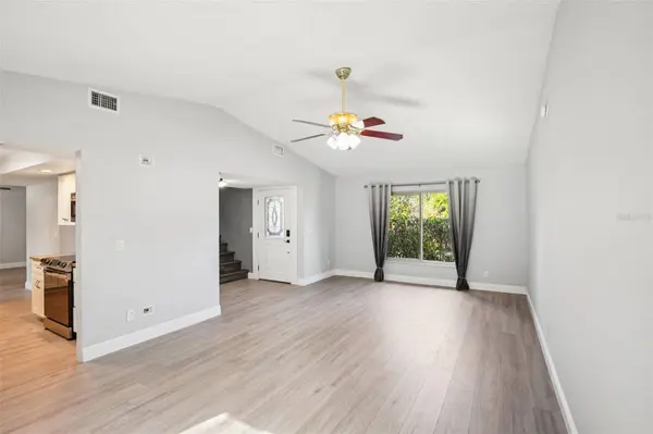 2589 KNOLL ST W, Palm Harbor, FL 34683