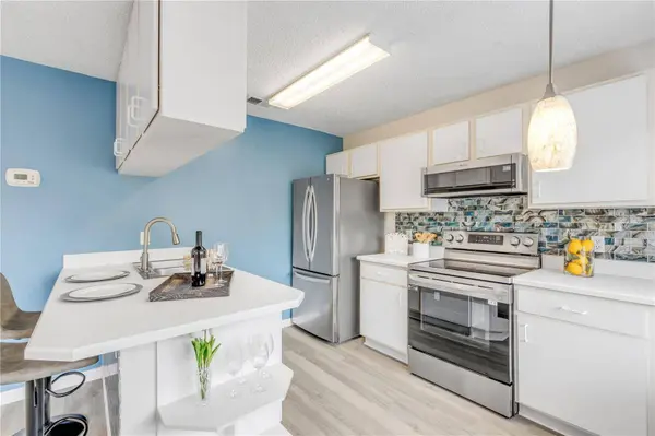 1601 BIG TREE RD #807, South Daytona, FL 32119