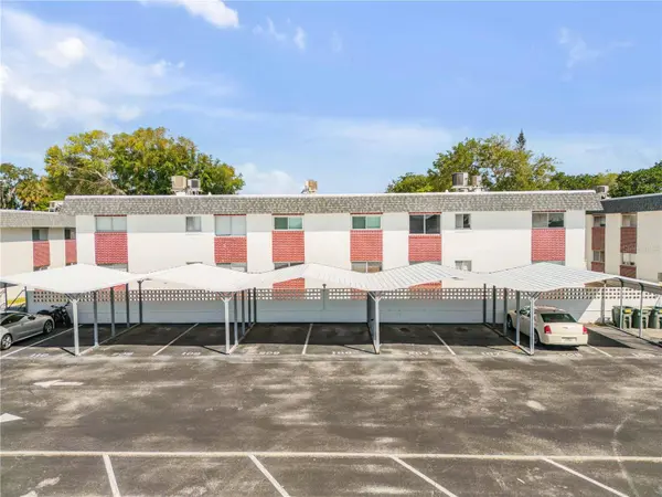 303 RIDGE BLVD #2100, Daytona Beach, FL 32119