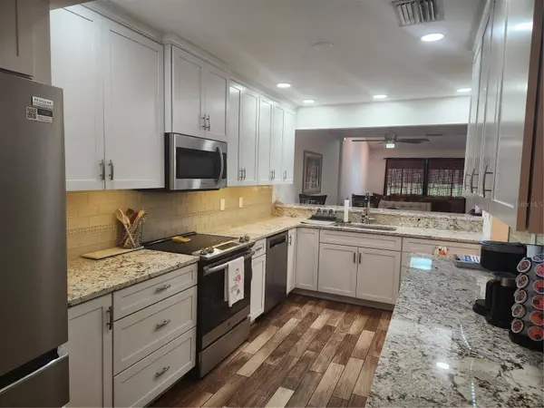 3411 AVENIDA MADERA #A, Bradenton, FL 34210