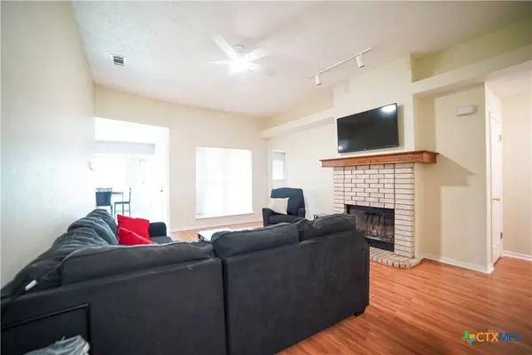 403 Courtney LN, Copperas Cove, TX 76522