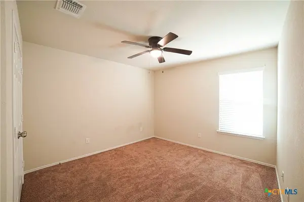 5412 Laustin LN, Killeen, TX 76543