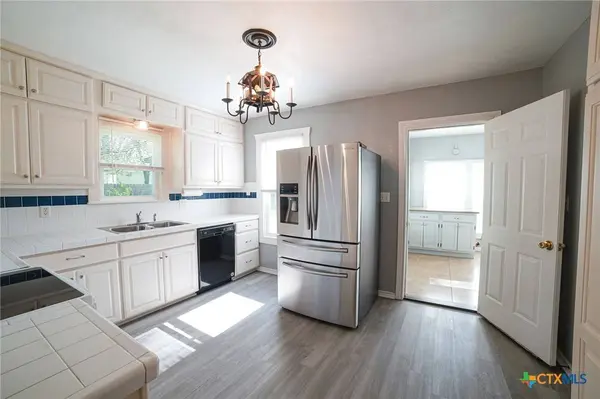 1003 N 15th ST, Temple, TX 76501