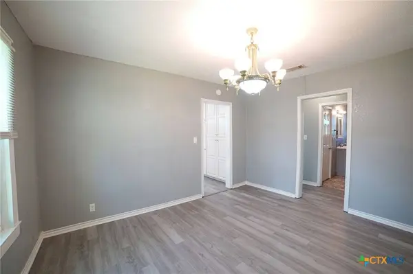 1003 N 15th ST, Temple, TX 76501