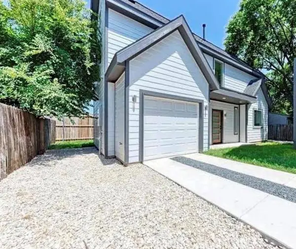 502 Tillery ST #2, Austin, TX 78702