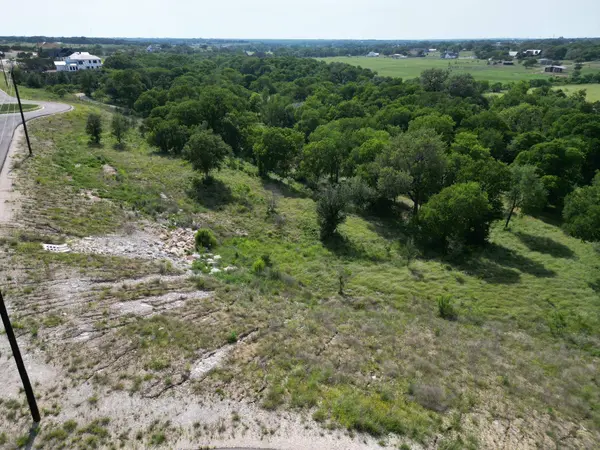 208 Serenity DR, Liberty Hill, TX 78642