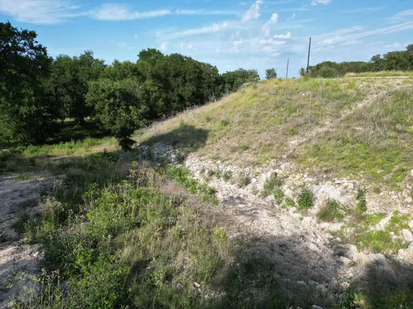 216 Serenity DR, Liberty Hill, TX 78642