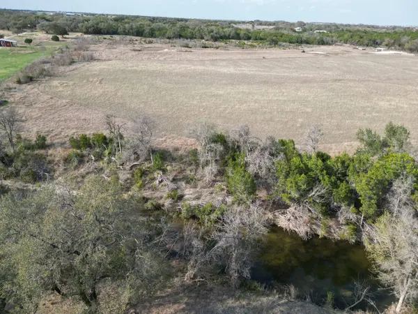117 Scotty LN, Liberty Hill, TX 78642