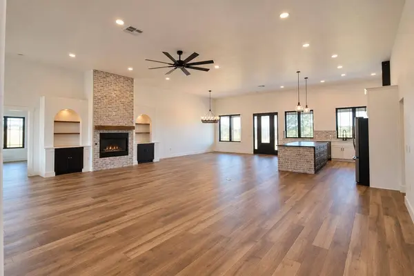 301 Serenity DR, Bertram, TX 78605